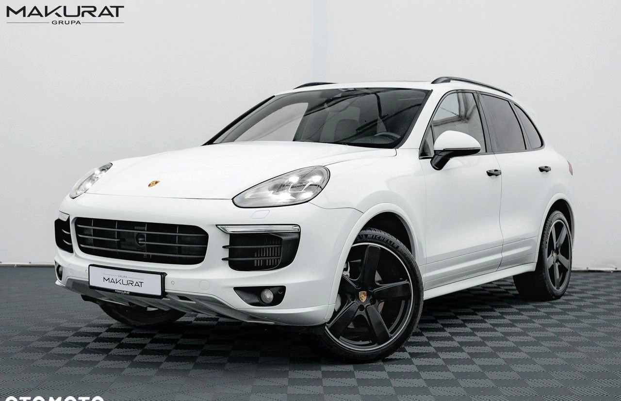 Porsche Cayenne cena 229900 przebieg: 99999, rok produkcji 2016 z Biskupiec małe 742